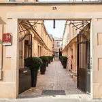 Hotel De L\'Horloge