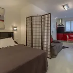 De L'horloge Aparthotel