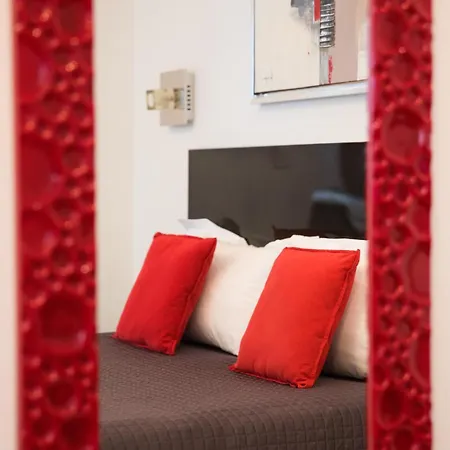 De L'horloge Aparthotel Parigi