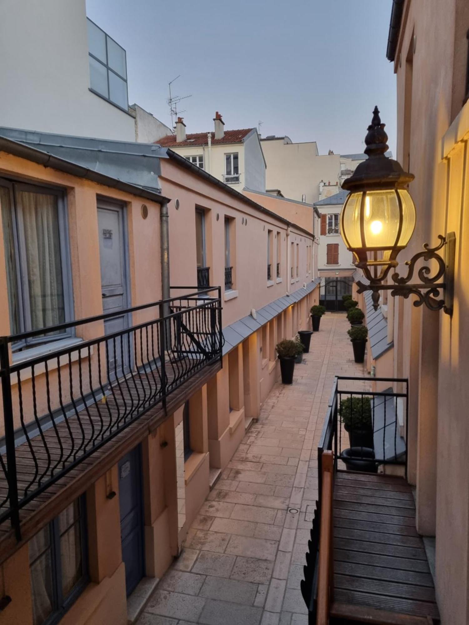 De L'horloge Aparthotel Parigi